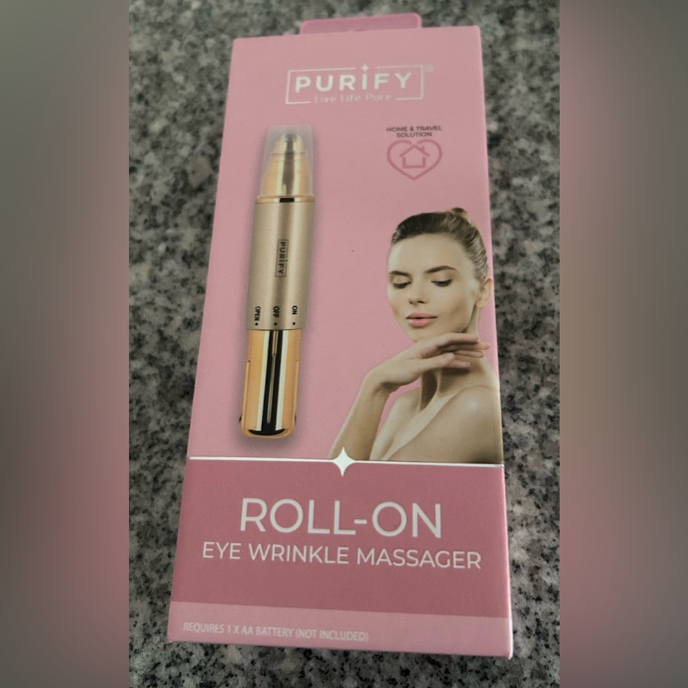 Gold Roll-On Eye Wrinkle Massager